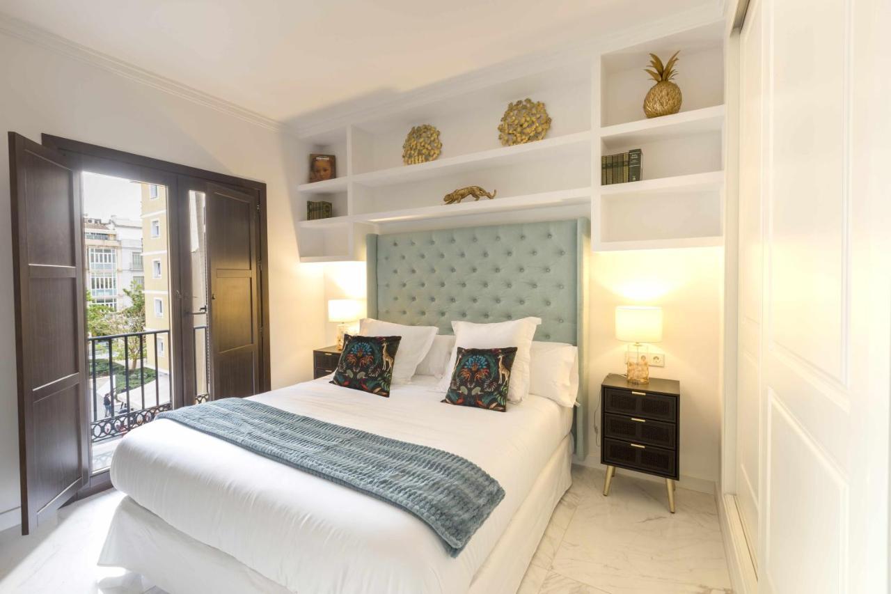 The Clock House Luxury Urban Suites 马拉加 客房 照片