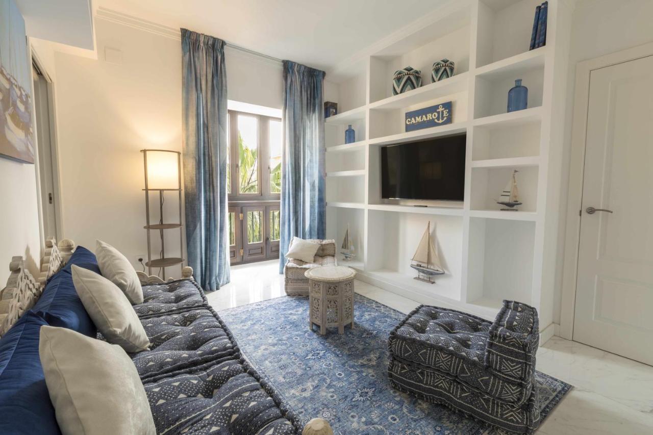 The Clock House Luxury Urban Suites 马拉加 外观 照片